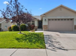 8 Andrews Ln, Providence, UT 84332