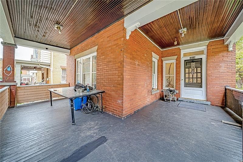 1019 Sheffield Ave, Aliquippa, PA 15001 Zillow