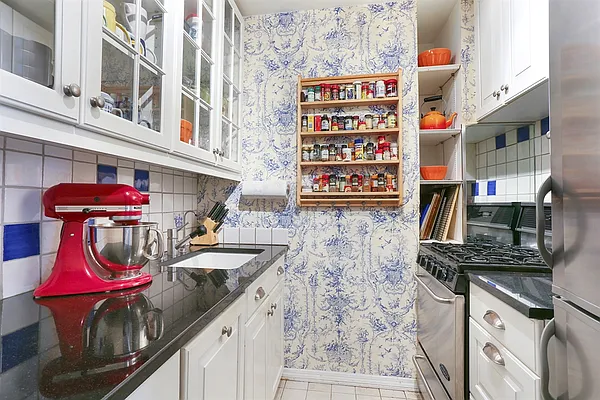 Sold by Corcoran | media 31