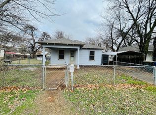 1017 S 14th St, Chickasha, OK 73018