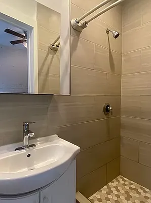 Rented by REAL New York | media 22