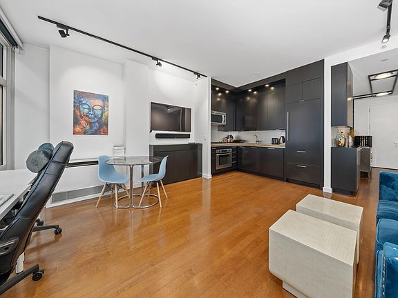 2nd image of 1600 Broadway APT 10D