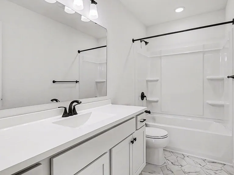 1639 Reagan Dr — Photo 21