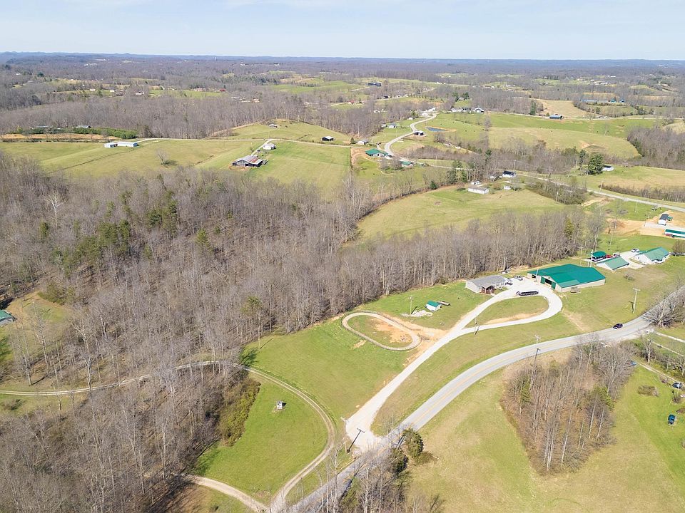 1st image of 1693 Dan Ridge Rd