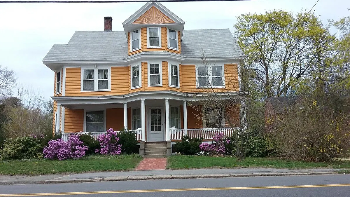 1 bed, 1200 sqft, $1,500 — Photo 1