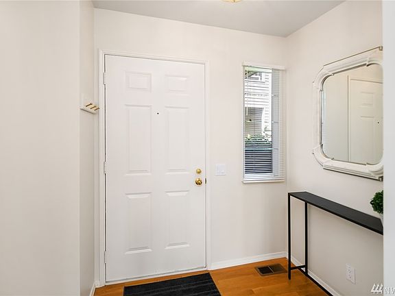 4th image of 22431 SE 42nd Ter #1178