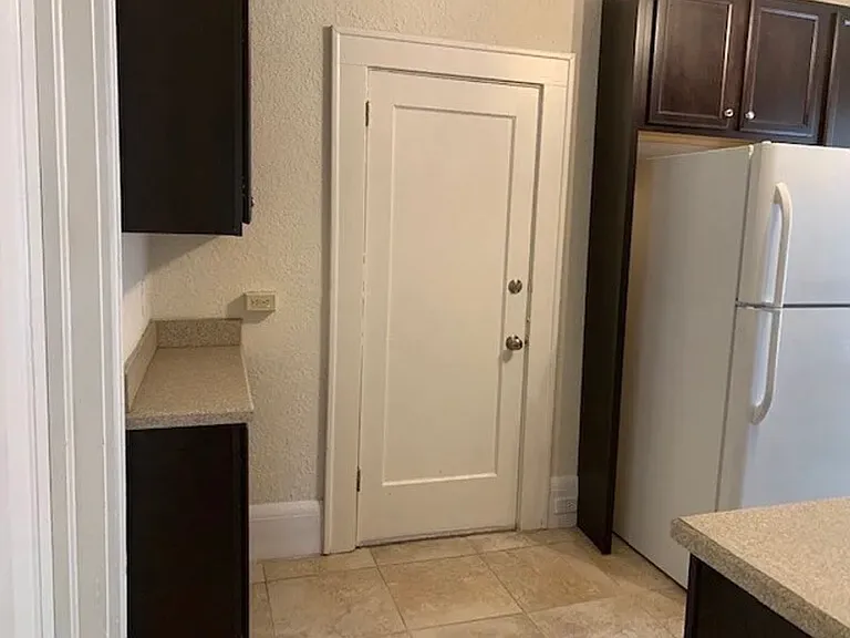 2841 Saint Johns Ave #2841 — Photo 11