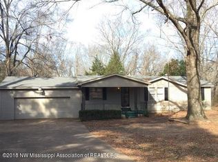 230 Vinson Rd, Hernando, MS 38632