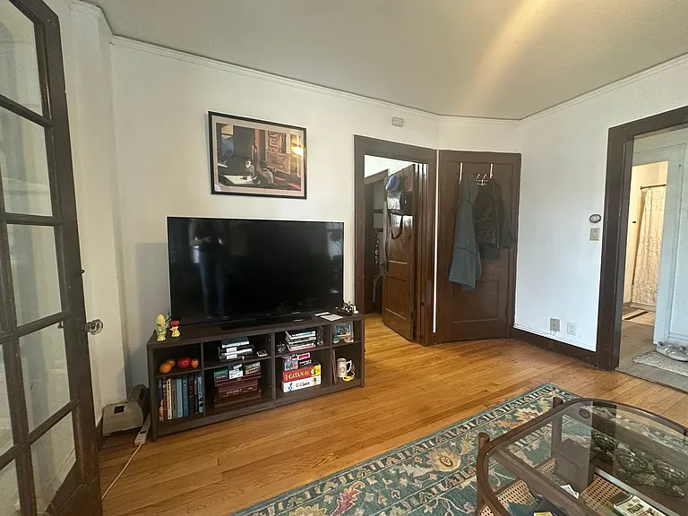 205-207 S Henry St — Photo 29