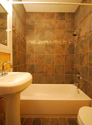 1211 Crescent Avenue - A — Photo 4