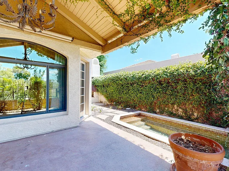 8100 E Camelback Rd #39 — Photo 35