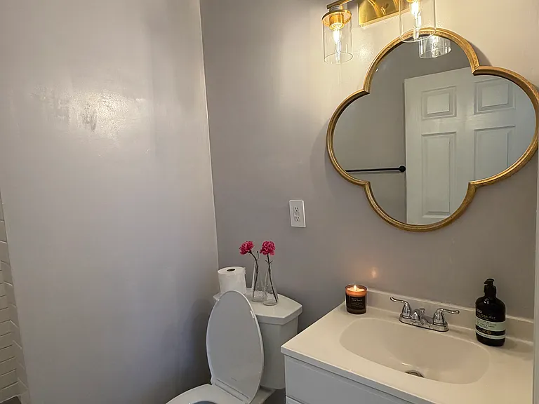 11453 Debra Ave — Photo 11