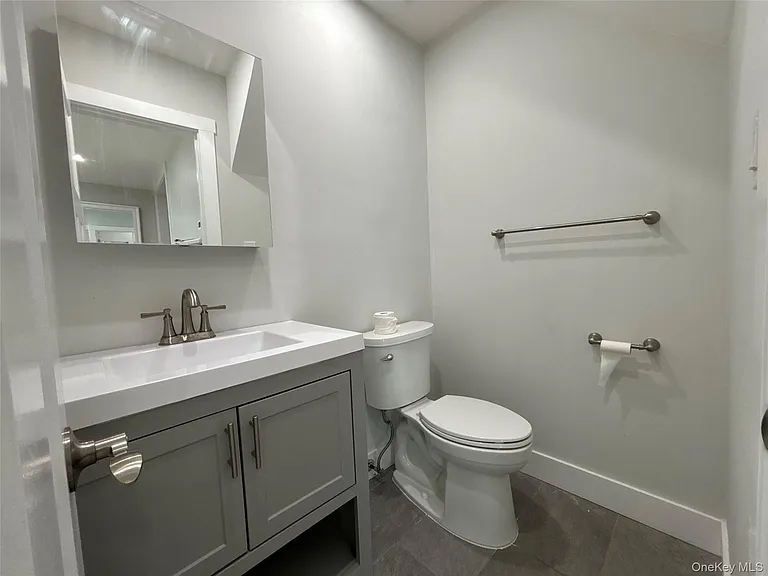 21 Prime Ave #1 — Photo 7