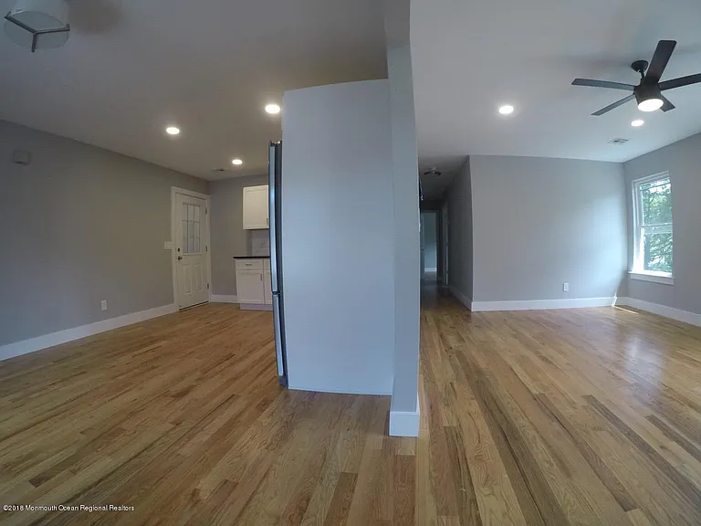517 Asbury Ave #C — Photo 7