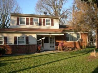 1776 Oak Tree Rd, Edison, NJ 08820