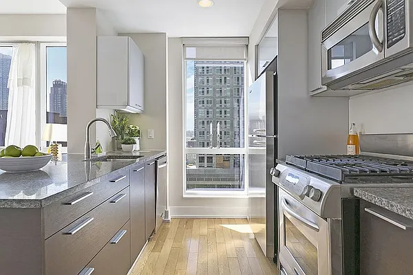 Sold by Corcoran | media 4