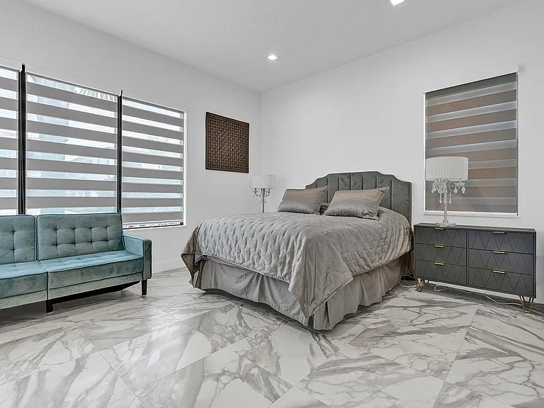 9524 Riverside Park Dr — Photo 17