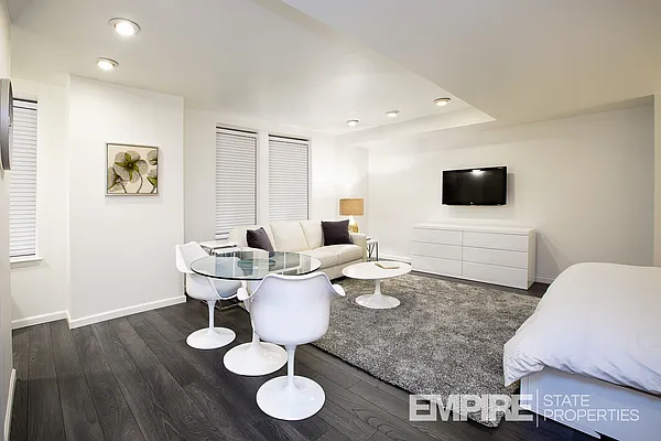 Rented by Empire State Properties | media 9