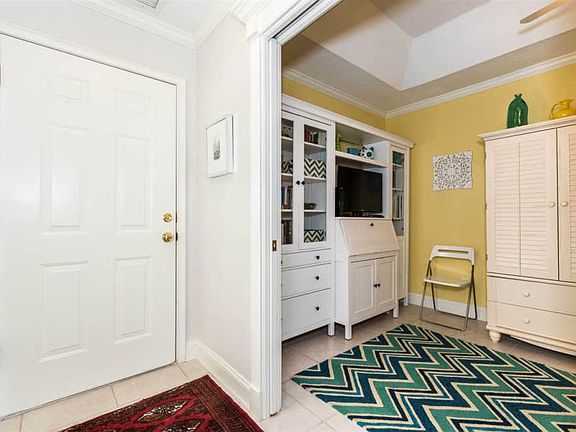 5th image of 417 Montego Bay Ct