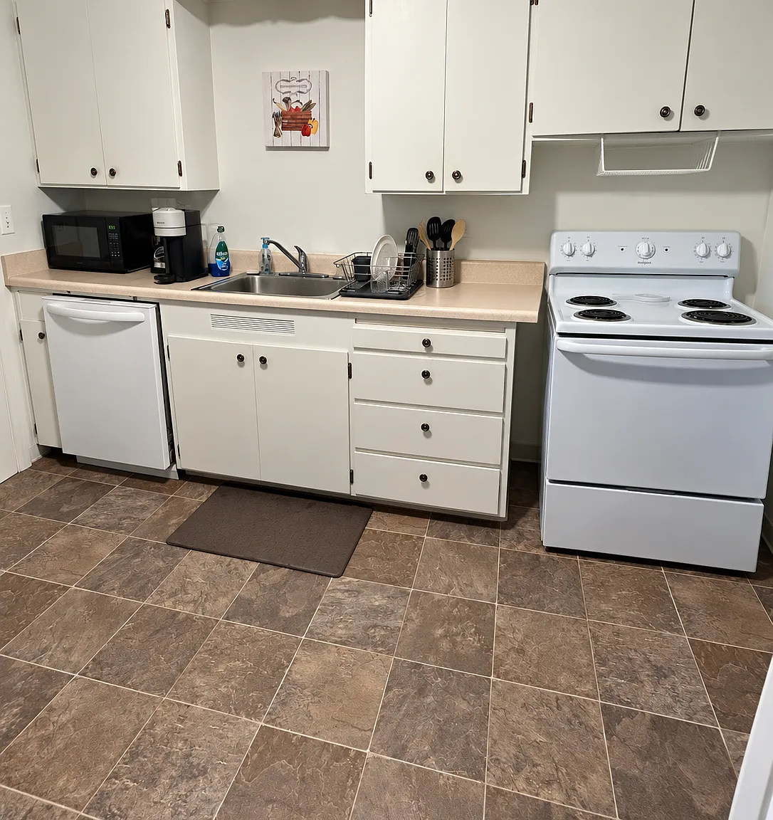 2 bed, 808 sqft, $2,050 — Photo 4