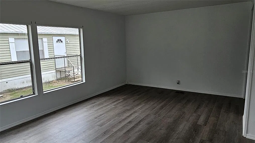 2 bed, 2.0 bath, 1100 sqft, $1,250 — Photo 4