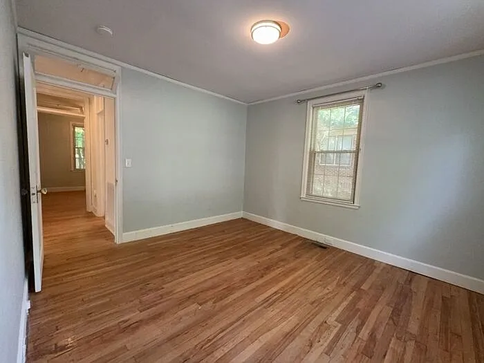 2944 Hope Ave — Photo 9