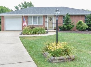 817 Ann Lynn Ct, Saint Louis, MO 63125