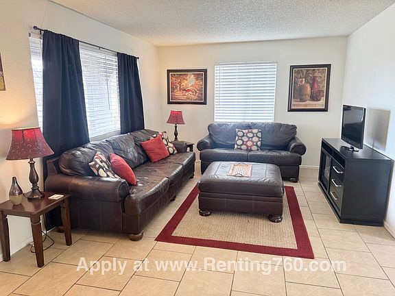 3rd image of 6624 La Buena Tierra Ave
