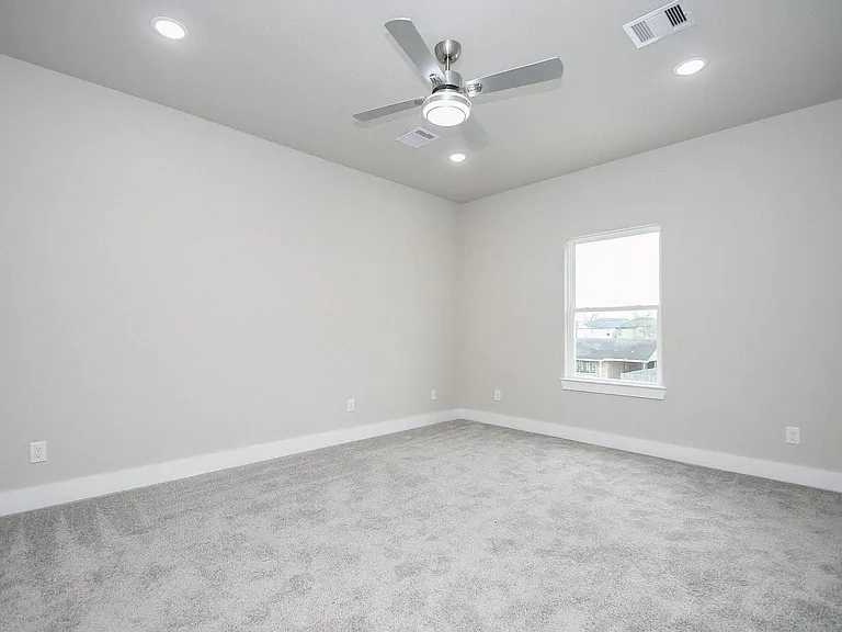 4401 Alvin St #B — Photo 9