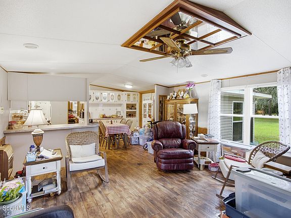 4th image of 3885 Owl Ln