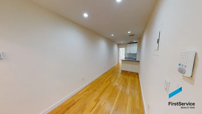 Rented by FirstService Realty (legacy) | media 11