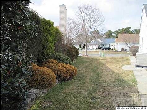 4th image of 146 Chesterfield Ln