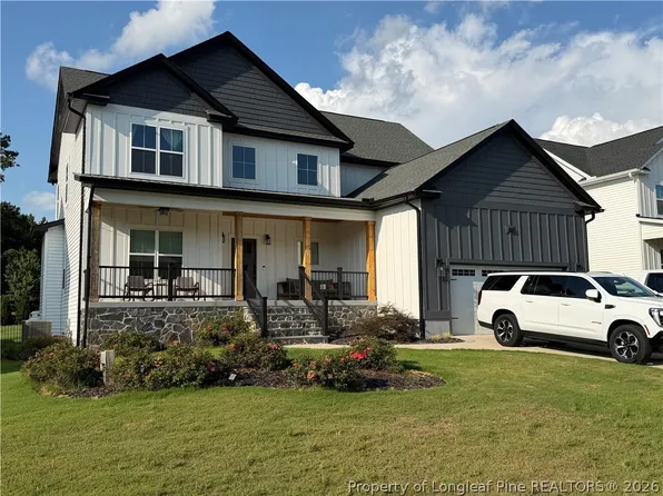 415 Stable Ct, Linden, NC 28356