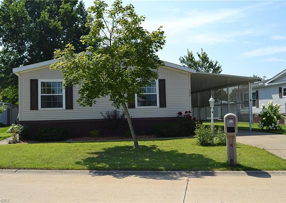 1st image of 204 Pin Oak Cir