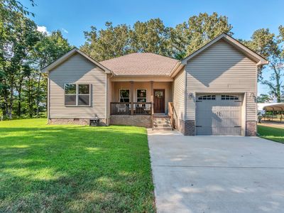 1027 Garton Rd, Burns, TN, 37029