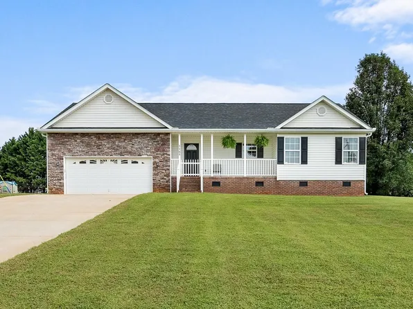 1165 Clark Rd, Inman, SC 29349