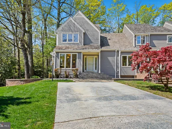 11631 Chapel Cross Way, Reston, VA 20194