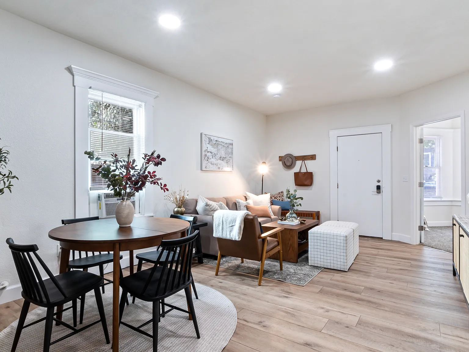 1322 D St — Photo 4