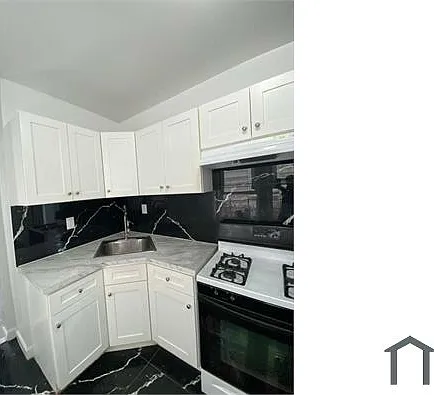 26 Mulberry St #1 — Photo 3