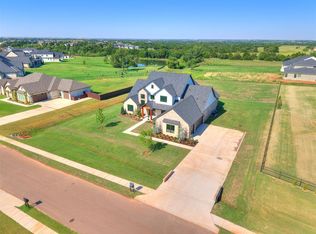 22645 Forester Ln, Edmond, OK 73025