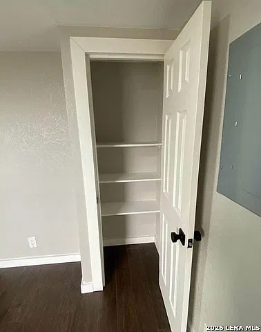 1 bed, 1.0 bath, 350 sqft, $729 — Photo 4