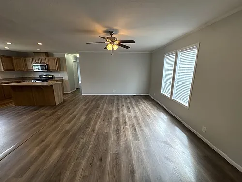 Floor plan 182