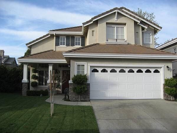 1st image of 103 Blackstone Dr