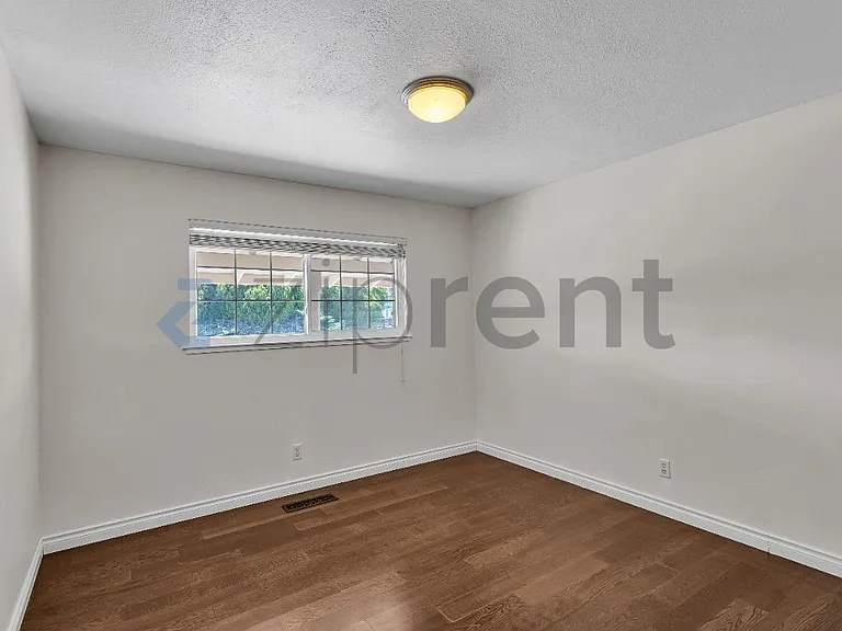 307 Boulder Dr — Photo 21