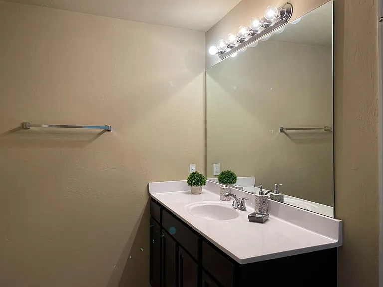 2912 Sunberry Way — Photo 11