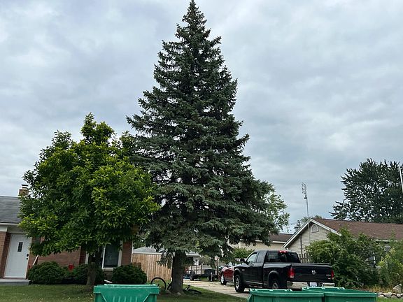 2nd image of 1524 Lathers St