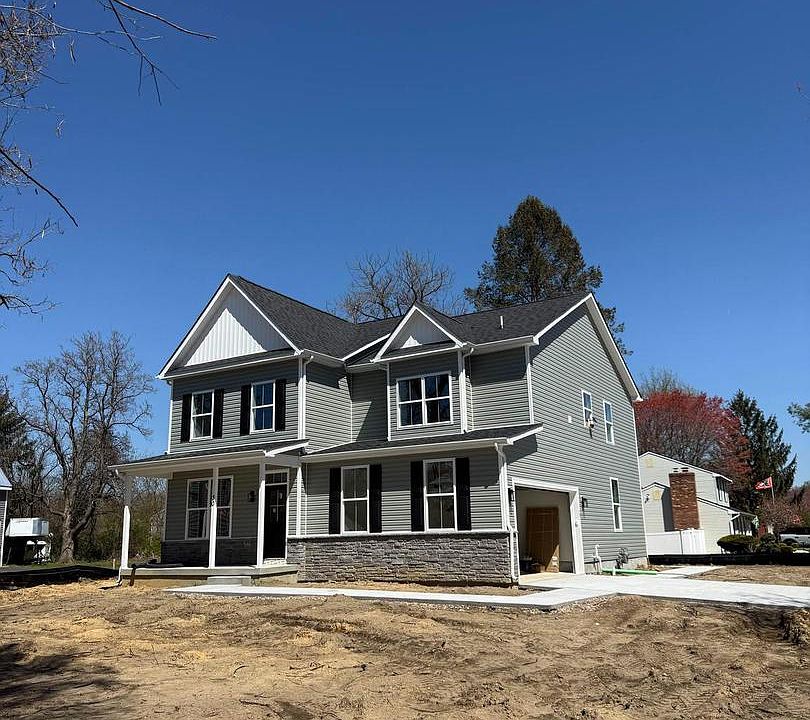 1st image of 30 Harmony Rd