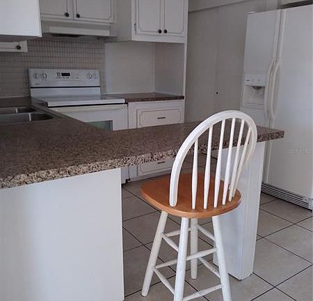 5th image of 3709 Wellington Dr