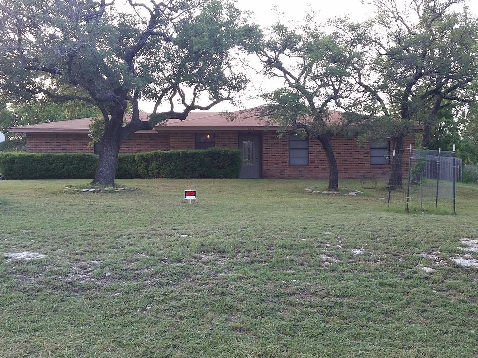 1st image of 1411 W Avenue C