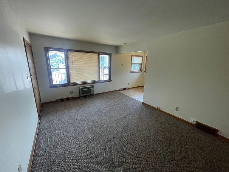 9736 W Oklahoma Ave. (4 Unit) — Photo 6